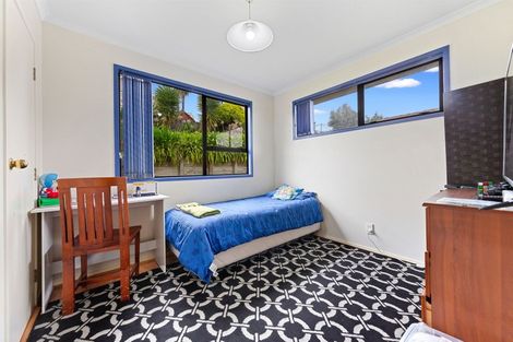 Photo of property in 29 Lewisham Street, Highland Park, Auckland, 2010