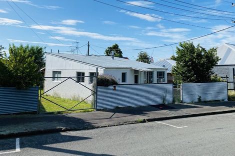 Photo of property in 4 Wakefield Street, Featherston, 5710