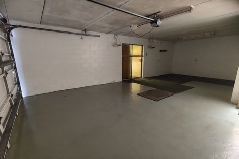 Photo of property in 17 Matipo Road, Te Atatu Peninsula, Auckland, 0610