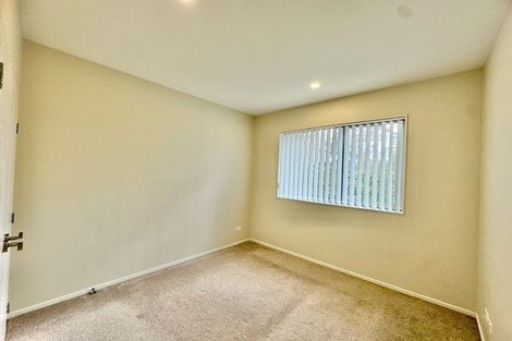 Photo of property in 42 Cresta Avenue, Beach Haven, Auckland, 0626