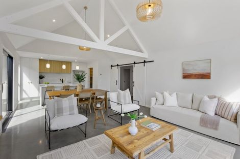 Photo of property in 21 Waterfowl Road, Jacks Point, Queenstown, 9371