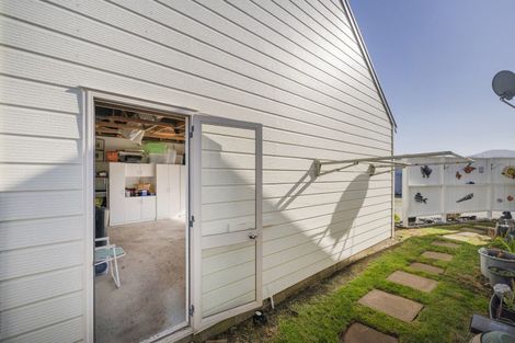 Photo of property in 50 Whitby Avenue, Whitianga, 3510