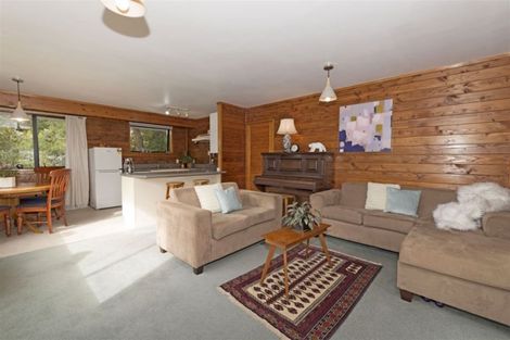 Photo of property in 4 James Scott Place, Te Atatu South, Auckland, 0602