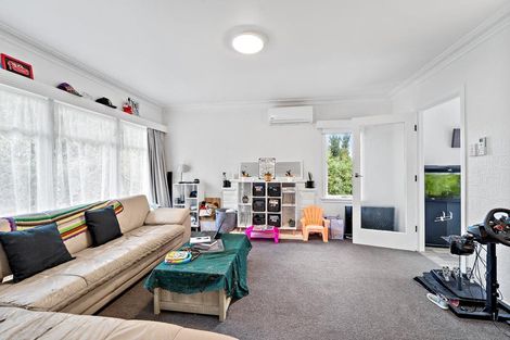 Photo of property in 64 Sherwood Avenue, Te Atatu South, Auckland, 0610