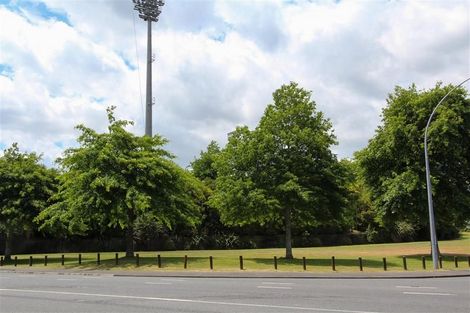 Photo of property in 21u5 Seddon Road, Frankton, Hamilton, 3204