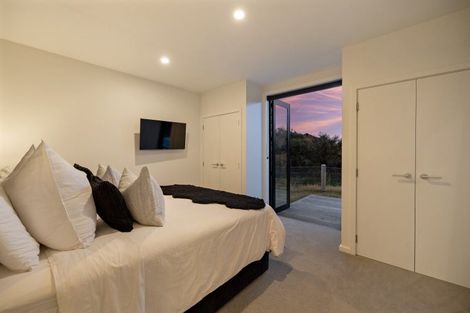 Photo of property in 15 Mckenzies Shute, Jacks Point, Queenstown, 9371