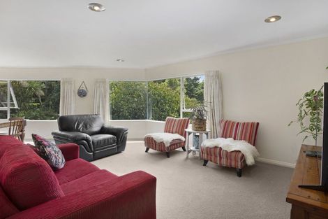 Photo of property in 23 Renown Road, Raumati South, Paraparaumu, 5032