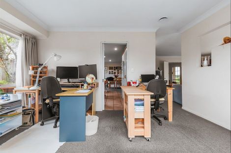 Photo of property in 1 Bramley Drive, Rototuna, Hamilton, 3210