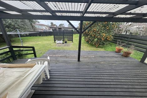Photo of property in 5 Bellfield Road, Opaheke, Papakura, 2113