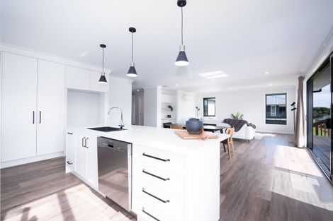 Photo of property in 30 Admiralty Drive, Haruru, 0204