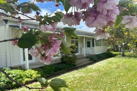 Photo of property in 22 Walkers Road, Longburn, Palmerston North, 4477