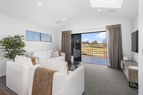Photo of property in 205 Mairehau Road, Burwood, Christchurch, 8083