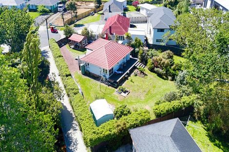 Photo of property in 93 Smythe Road, Henderson, Auckland, 0612
