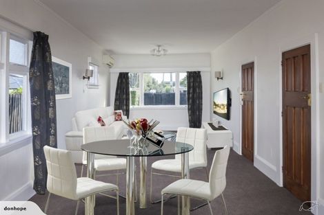 Photo of property in 24 Plynlimon Road, Fendalton, Christchurch, 8052