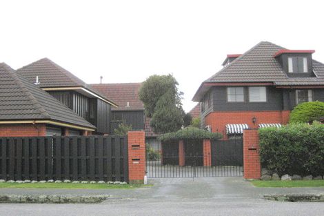 Photo of property in 8/6 Albany Street, St Albans, Christchurch, 8014