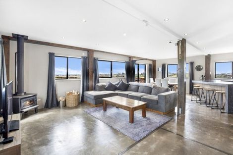 Photo of property in 155 Derham Road, Te Horo, Otaki, 5581