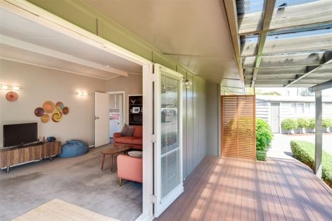 Photo of property in 50 Meeanee Road, Taradale, Napier, 4112