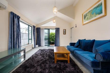 Photo of property in Miramar Villas, 6u7 Brussels Street, Miramar, Wellington, 6022