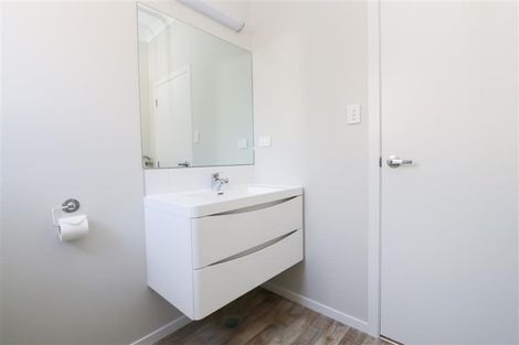 Photo of property in 2u1 Lambert Court, Glenview, Hamilton, 3206