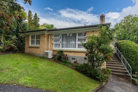 Photo of property in 14 Clark Place, Hillcrest, Hamilton, 3216