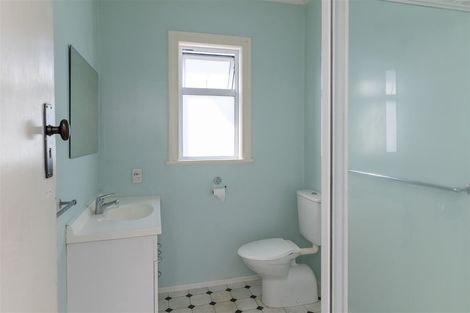 Photo of property in 46 Mako Mako Road, Levin, 5510
