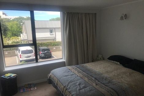 Photo of property in Hobson Court Flats, 15/70u Hobson Street, Thorndon, Wellington, 6011