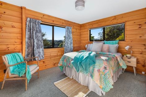 Photo of property in 8 Shackle Lane, Whitby, Porirua, 5024