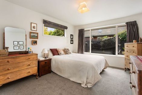 Photo of property in 2/66 Hounslow Street, Ilam, Christchurch, 8041