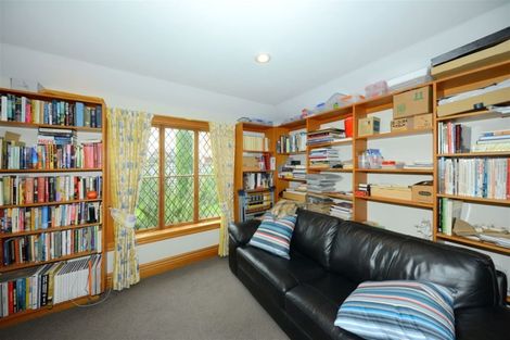 Photo of property in 16 Glenburn Place, Avonhead, Christchurch, 8042