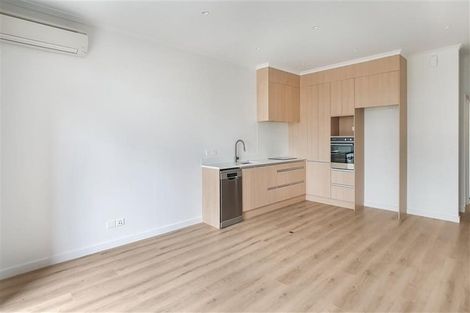 Photo of property in 9 Hudson Bay Road, Hobsonville, Auckland, 0616