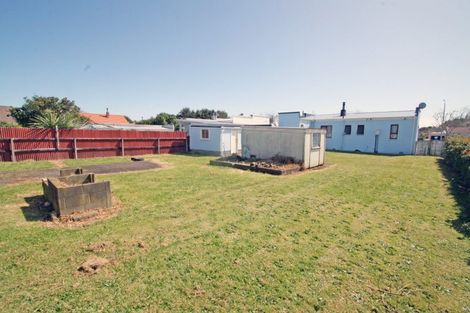 Photo of property in 6 Exeter Street, Brooklands, New Plymouth, 4310
