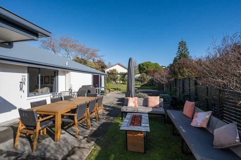 Photo of property in 2 Citrus Grove, Mapua, 7005