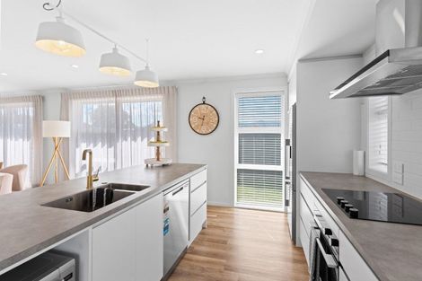 Photo of property in 1 Peony Drive, Greytown, 5712