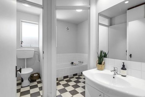 Photo of property in 69a Condell Avenue, Papanui, Christchurch, 8053