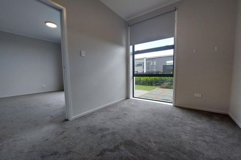 Photo of property in 26 Raranga Lane, Hobsonville, Auckland, 0616
