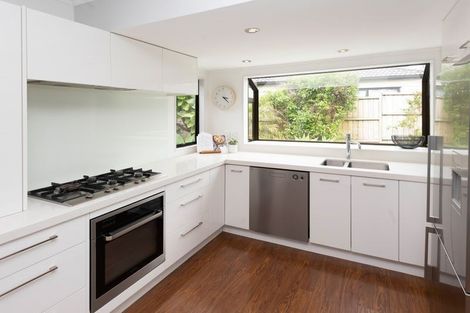 Photo of property in 6 Jandell Crescent, Bucklands Beach, Auckland, 2014