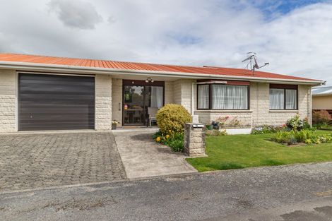 Photo of property in 3 Winslow Place, Levin, 5510