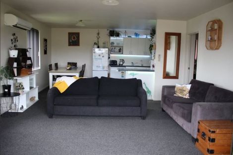 Photo of property in 9 Reserve Close, Woolston, Christchurch, 8062