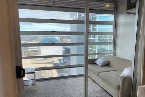 Photo of property in 909/17 Osterley Way, Manukau, Auckland, 2104