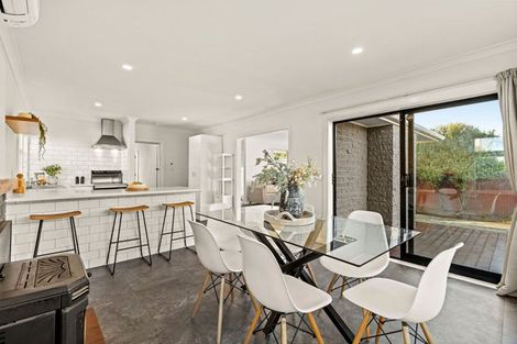 Photo of property in 404 Bower Avenue, Parklands, Christchurch, 8083