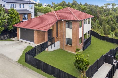 Photo of property in 125 Keri Vista Rise, Papakura, 2110