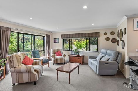 Photo of property in 15 Fairway Oaks Drive, Waikanae Beach, Waikanae, 5036