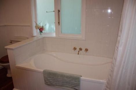 Photo of property in 48 Jellicoe Street, Greytown, 5712