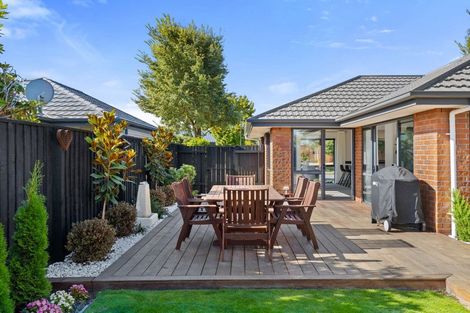 Photo of property in 35 Mounter Avenue, Northwood, Christchurch, 8051