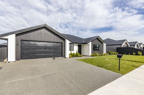 Photo of property in 16 Lusk Street, Rangiora, 7400