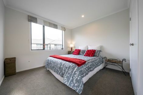 Photo of property in 5 Richards Street, Cambridge, 3434