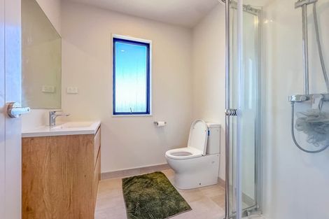 Photo of property in 2/26 Toru Street, Te Atatu Peninsula, Auckland, 0610