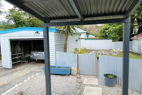 Photo of property in 77 Church Street, Reefton, 7830