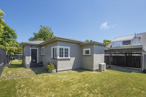 Photo of property in 5a Guy Avenue, Takaro, Palmerston North, 4410