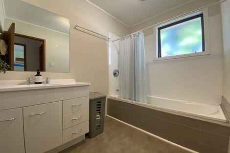 Photo of property in 2/1 Mcintyre Road, Mangere Bridge, Auckland, 2022
